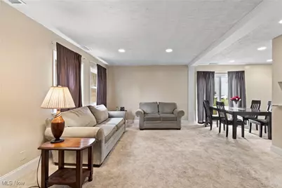 2542 Royal County Down #A, Uniontown, OH 44685 - Photo 5