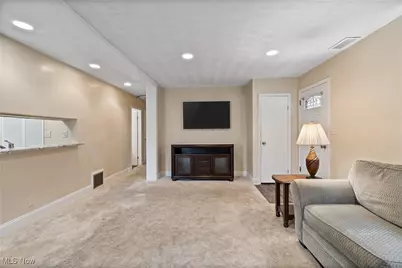 2542 Royal County Down #A, Uniontown, OH 44685 - Photo 9