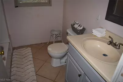 65141 Three Hills Drive, Bellaire, OH 43906 - Photo 7