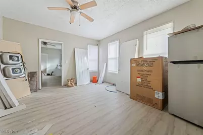 2893 E 64th Street, Loveland, OH 44127 - Photo 9