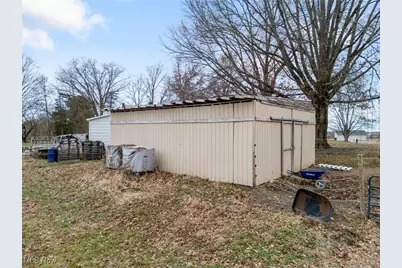 4692 Beechwood Avenue NE, Paris, OH 44669 - Photo 17