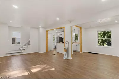 1126 Orlando Avenue, Akron, OH 44320 - Photo 9