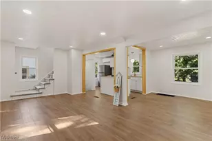 1126 Orlando Ave, Akron, OH 44320 - Photo 9