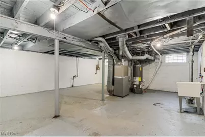 1126 Orlando Avenue, Akron, OH 44320 - Photo 17