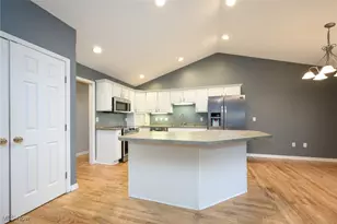 1430 Sunset Way Blvd, Kent, OH 44240 - Photo 3