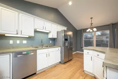 1430 Sunset Way Boulevard, Kent, OH 44240 - Photo 5