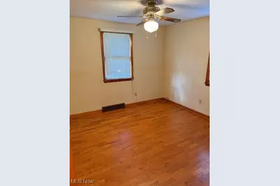 13222 Atwater Avenue NE, Alliance, OH 44601 - Photo 17