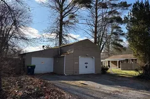 13222 Atwater Ave NE, Alliance, OH 44601 - Photo 3