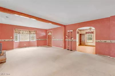 8382 Euclid Chardon Road, Kirtland, OH 44094 - Photo 7