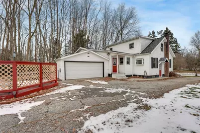 8382 Euclid Chardon Road, Kirtland, OH 44094 - Photo 5