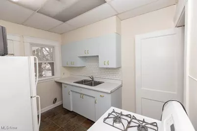 1598 Alameda Avenue, Oakwood, OH 44107 - Photo 9