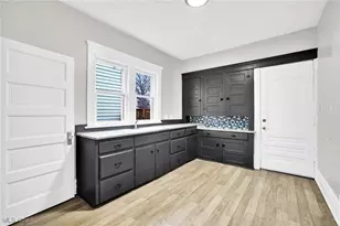 163 Russell Ave, Akron, OH 44311 - Photo 17