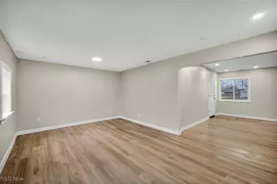 614 Weller, Elyria, OH 44035 - Photo 23