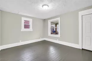 427 Black St, Akron, OH 44306 - Photo 7