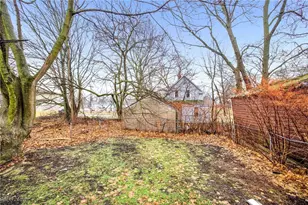 427 Black St, Akron, OH 44306 - Photo 5