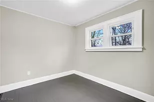 427 Black St, Akron, OH 44306 - Photo 15