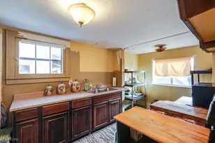 971 Collinwood Ave, Akron, OH 44310 - Photo 9