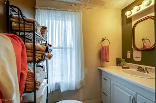 971 Collinwood Ave, Akron, OH 44310 - Photo 19