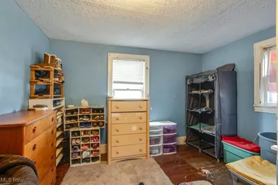 971 Collinwood Avenue, Akron, OH 44310 - Photo 17