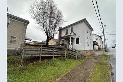 612 Pittsburgh Street, Steubenville, OH 43952 - Photo 1