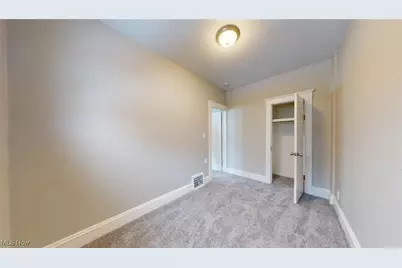 4500 W 39th Street, Loveland, OH 44109 - Photo 13