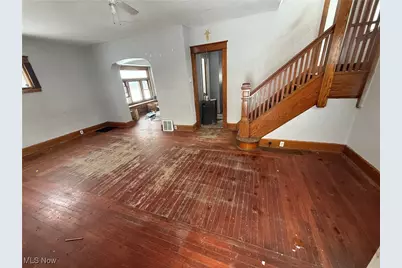 2849 McGuffey Road, Youngstown, OH 44505 - Photo 5