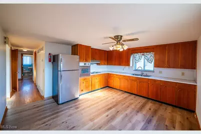 64 Sun Street, Parkersburg, WV 26101 - Photo 9