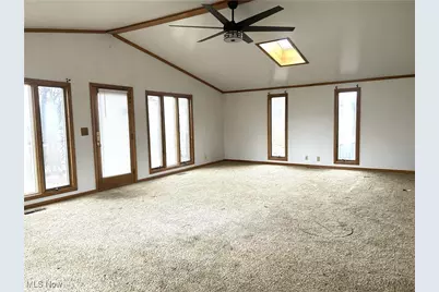 225 Petrick Ave, Mingo Junction, OH 43938 - Photo 9