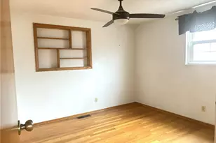 225 Petrick Ave, Mingo Junction, OH 43938 - Photo 15