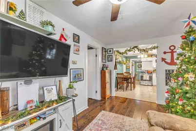 226 Sunset Road, Avon Lake, OH 44012 - Photo 7