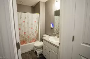 937 Crockett Cir, Canal Fulton, OH 44614 - Photo 11