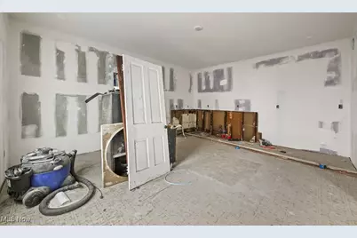 91 Union Avenue SE, Minerva, OH 44657 - Photo 5