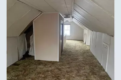 2351 S Freedom Avenue, Alliance, OH 44601 - Photo 17