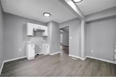 2153 W 106th Street, Loveland, OH 44102 - Photo 13