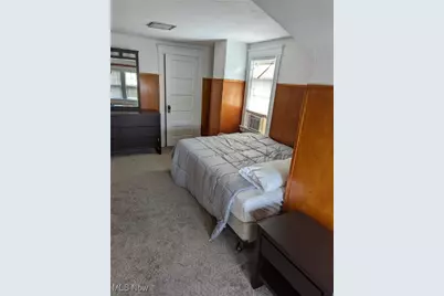 10918 Ashbury Avenue, Loveland, OH 44106 - Photo 21