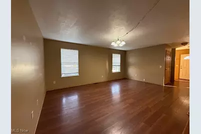 244 5th Street NE, Barberton, OH 44203 - Photo 11