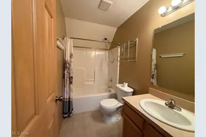 244 5th Street NE, Barberton, OH 44203 - Photo 17