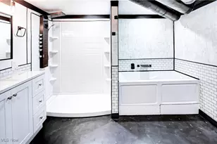 11916 Wayland Ave, Loveland, OH 44111 - Photo 39