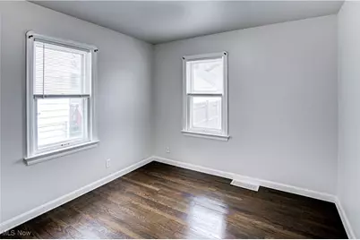 11916 Wayland Avenue, Loveland, OH 44111 - Photo 17