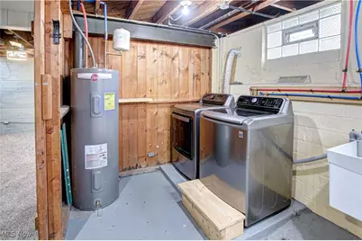 11916 Wayland Avenue, Loveland, OH 44111 - Photo 33