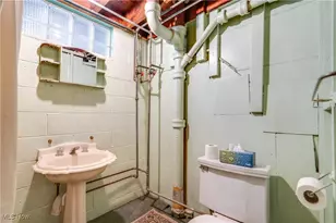 4344 Crestwood St NW, Canton, OH 44708 - Photo 21