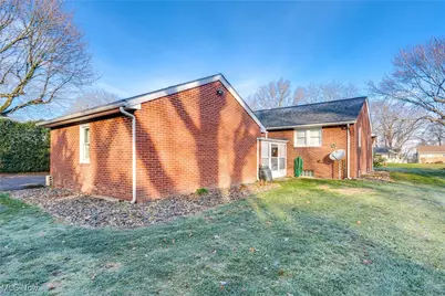 4344 Crestwood Street NW, Canton, OH 44708 - Photo 27