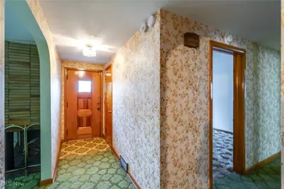 4344 Crestwood Street NW, Canton, OH 44708 - Photo 3