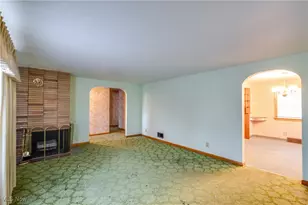 4344 Crestwood St NW, Canton, OH 44708 - Photo 5