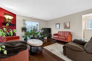 10373 Glenway Dr, Twinsburg, OH 44087 - Photo 5