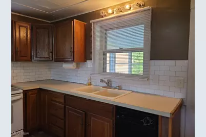 3929 Robertsville Avenue SE, Minerva, OH 44657 - Photo 7