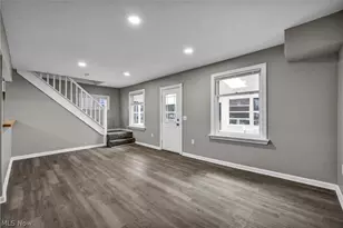 295 E 238th St, Euclid, OH 44123 - Photo 21