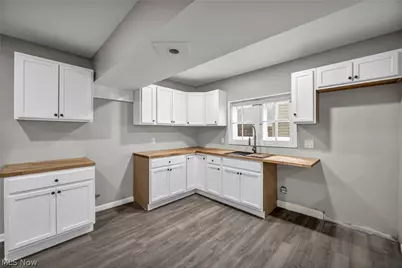 295 E 238th Street, Euclid, OH 44123 - Photo 13