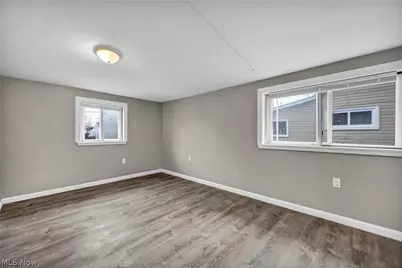 295 E 238th Street, Euclid, OH 44123 - Photo 23