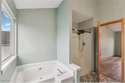 854 Longbrook Drive, Wadsworth, OH 44281 - Photo 19